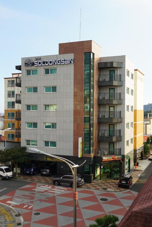 סאוגוויפו Soldongsan Stay מראה חיצוני תמונה